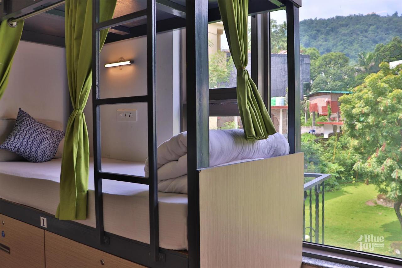 The Blue Jay Hostel - Dorms & Rooms Ришикеш Экстерьер фото